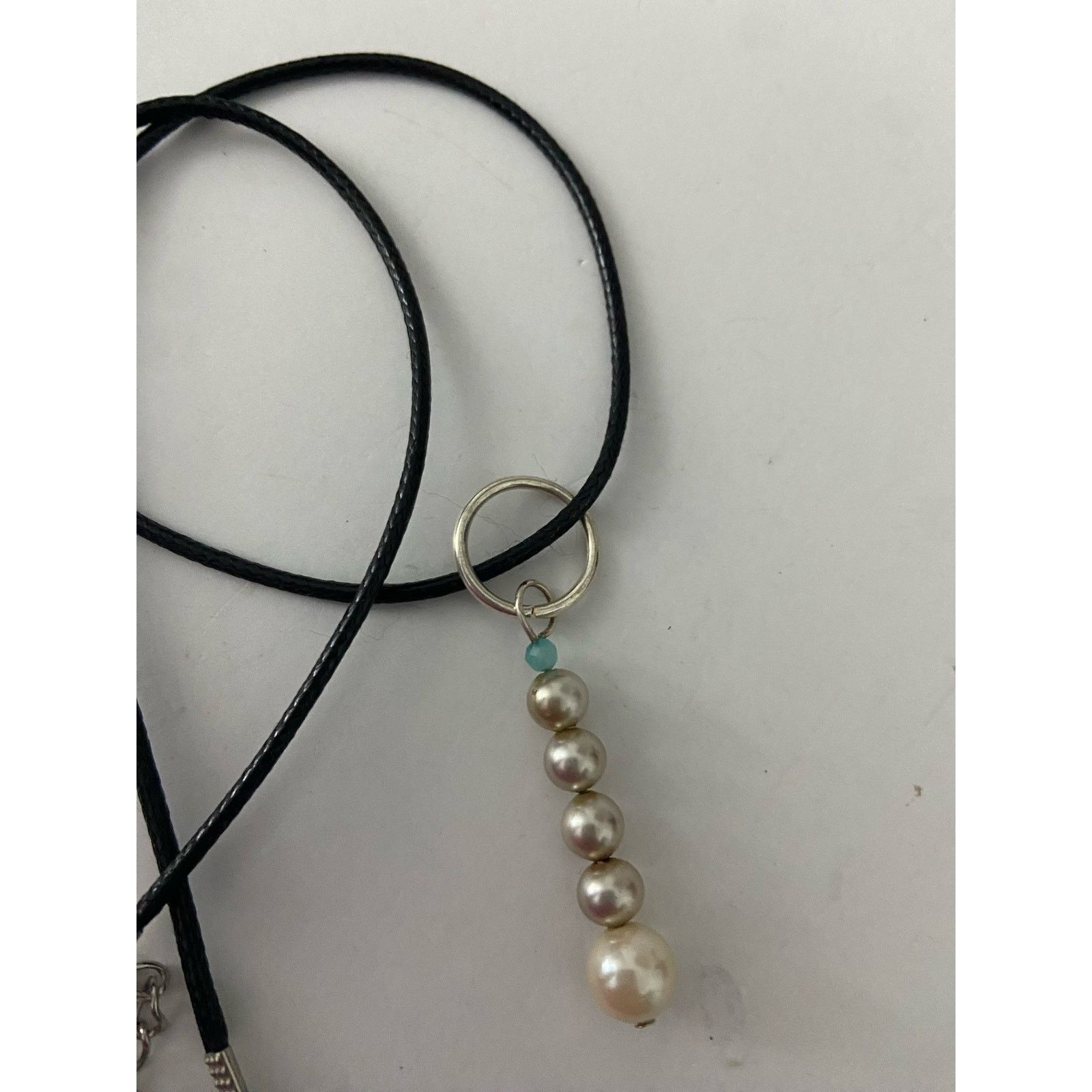 Handmade Upcycled faux pearl pendant necklace Size ONE SIZE - 4 Thumbnail