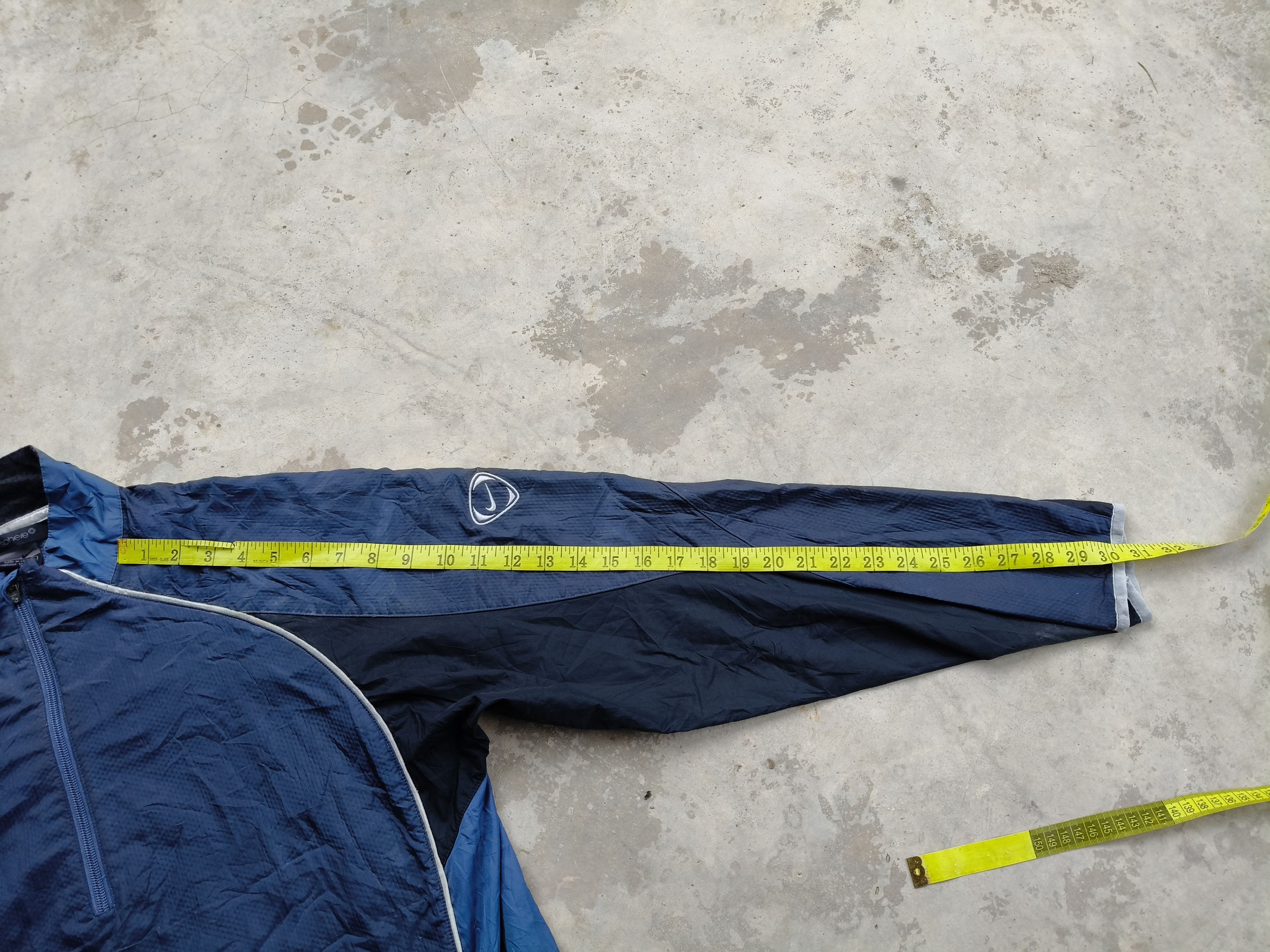 Nike Nike Shpere Light Jacket Size US L / EU 52-54 / 3 - 15 Thumbnail