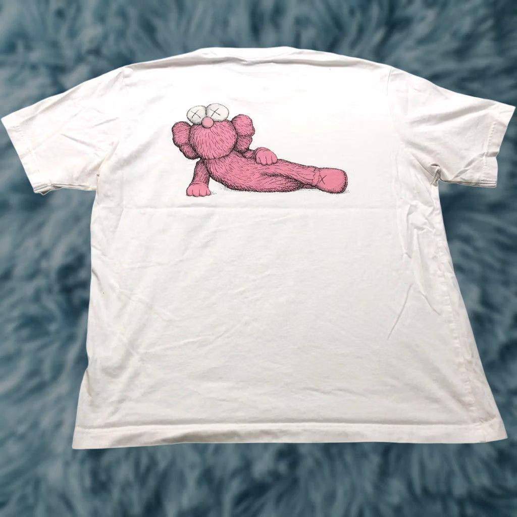 Uniqlo Kaws x Uniqlo XX BFF Graphic T-Shirt Mens M Short Sleeve White Pink Size US M / EU 48-50 / 2 - 1 Thumbnail
