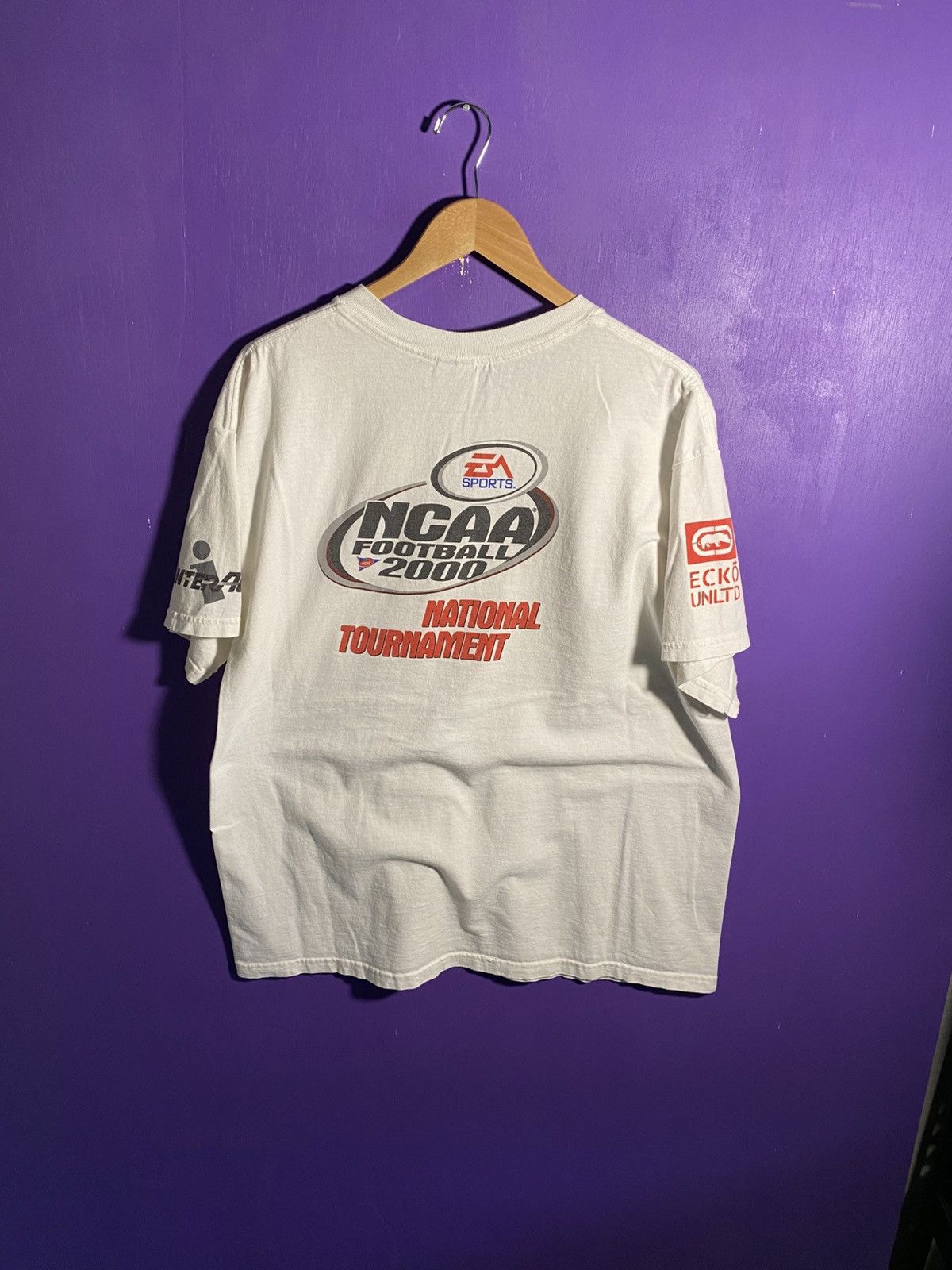 Other Vintage 2000 EA Sports NCAA football t-shirt Size US XL / EU 56 / 4 - 2 Thumbnail