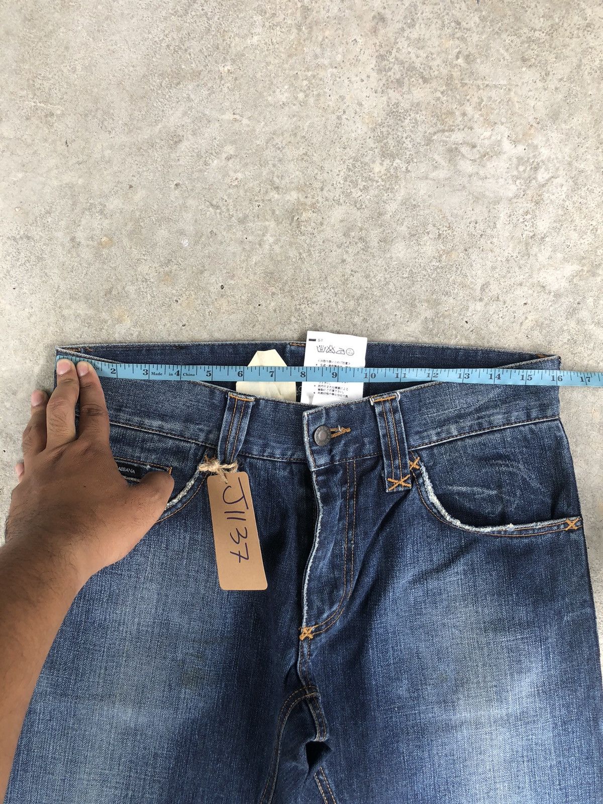 Dolce & Gabbana Rare Dolce & Gabbana Embroidered Distressed Jeans Size US 32 / EU 48 - 23 Thumbnail