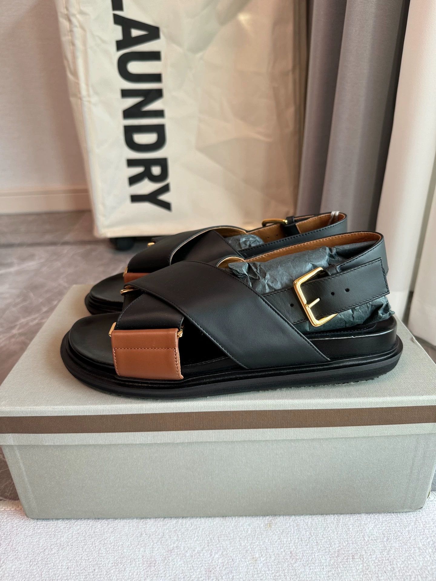 Marni Marni cross-strap sandals 37.5 black brown Size US 7 / IT 37 - 1 Thumbnail