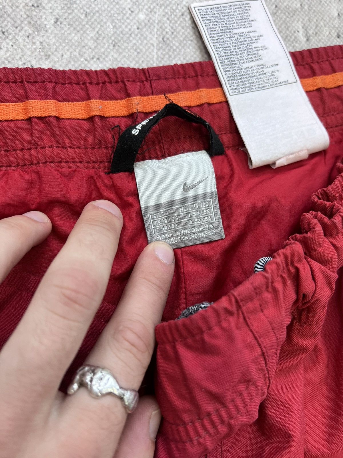 Nike × Vintage Vintage Nike Track Cargo Pants Nylon Drill Y2K Style Swoosh Size US 34 / EU 50 - 6 Thumbnail