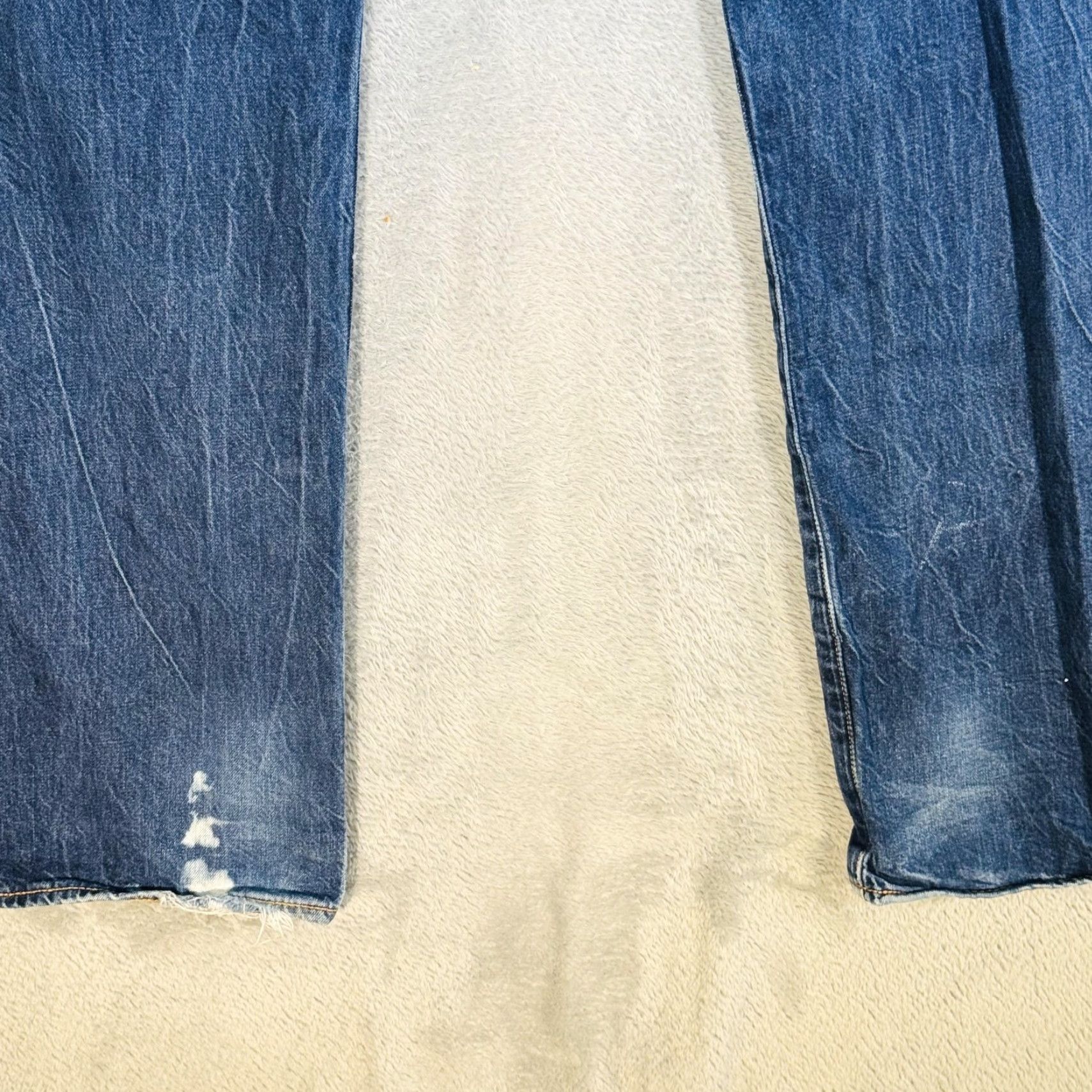 Levi's Levi's 501 Jeans Mens 34x32 Blue Medium Regular Fit Denim Button Fly Straight Pocket Distressed Logo USA 5-Pocket Size US 34 / EU 50 - 7 Thumbnail