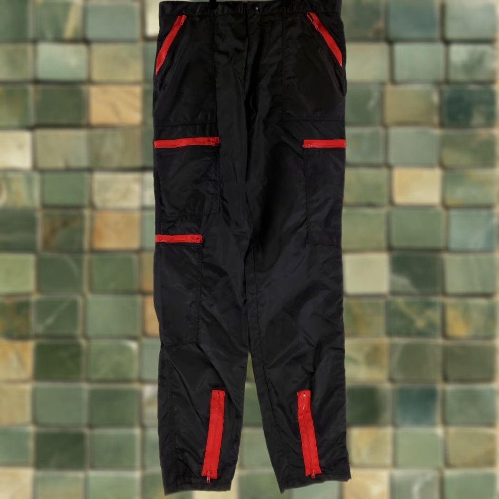 DANCER VINTAGE Breakn Break Dance Pants Nylon Black Mens 34 Long 34x33 Actual Size US 34 / EU 50 - 1 Thumbnail