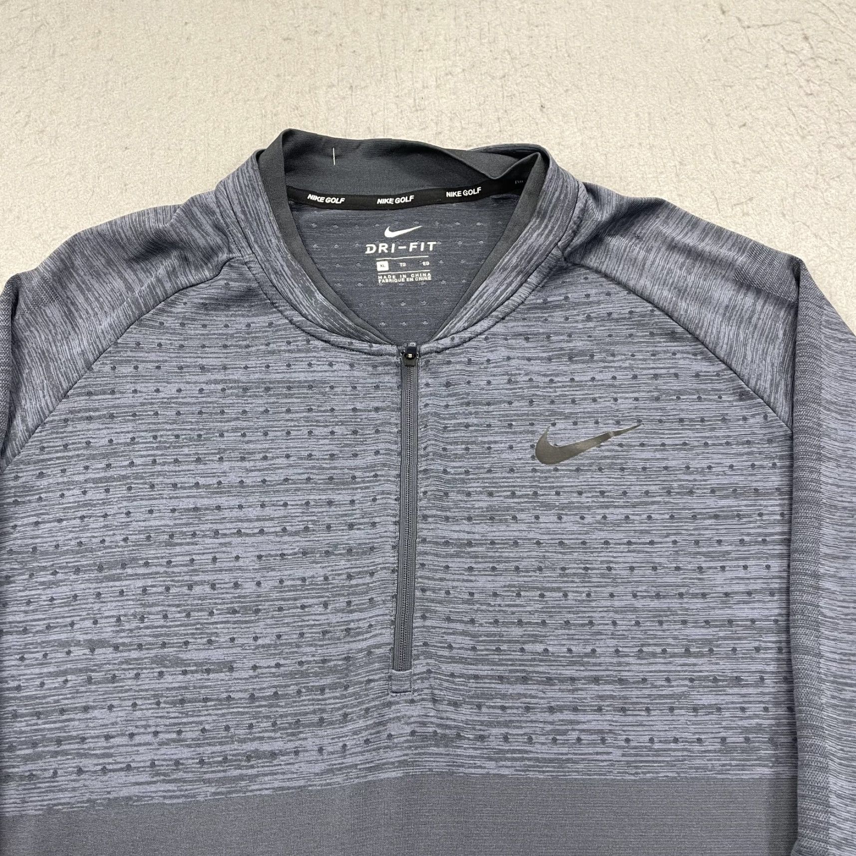 Nike Nike Golf Jacket Mens XL Blue Dri-Fit 1/4 Zip Pullover Blended Polyester Knit Size US XL / EU 56 / 4 - 2 Thumbnail