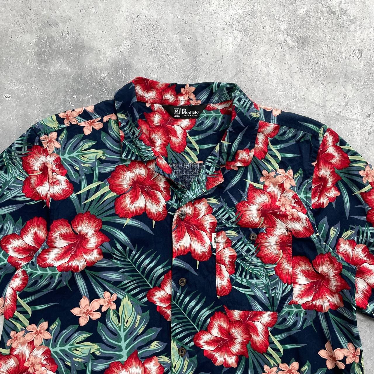 Penfield Penfield Hawaiian Short Sleeve Shirt Green/ Red Size M Size US M / EU 48-50 / 2 - 2 Thumbnail