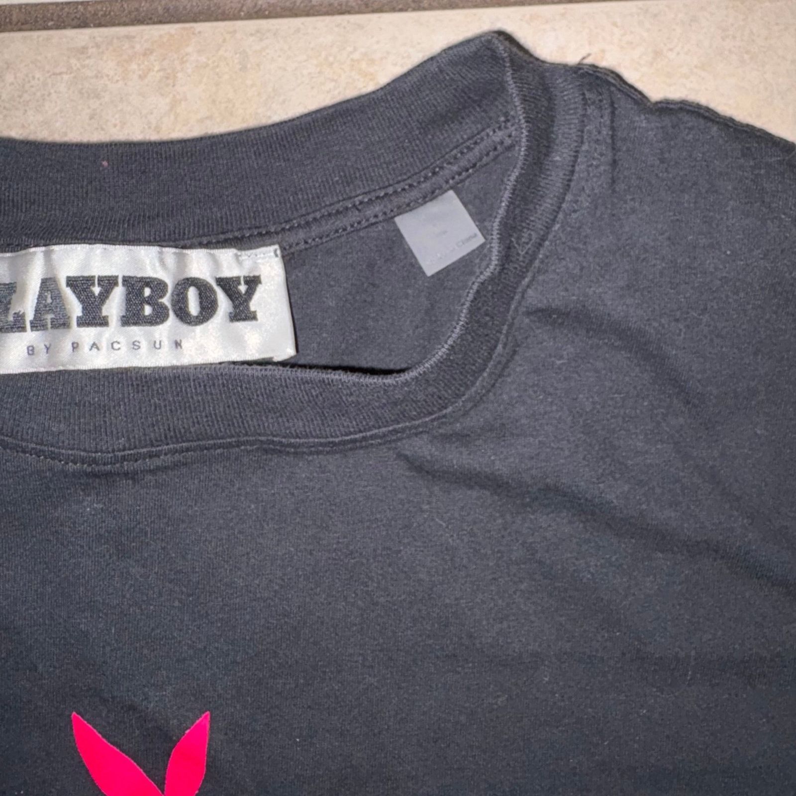 Playboy Playboy by pacsun pink bunny men’s shirt large Size US L / EU 52-54 / 3 - 4 Thumbnail