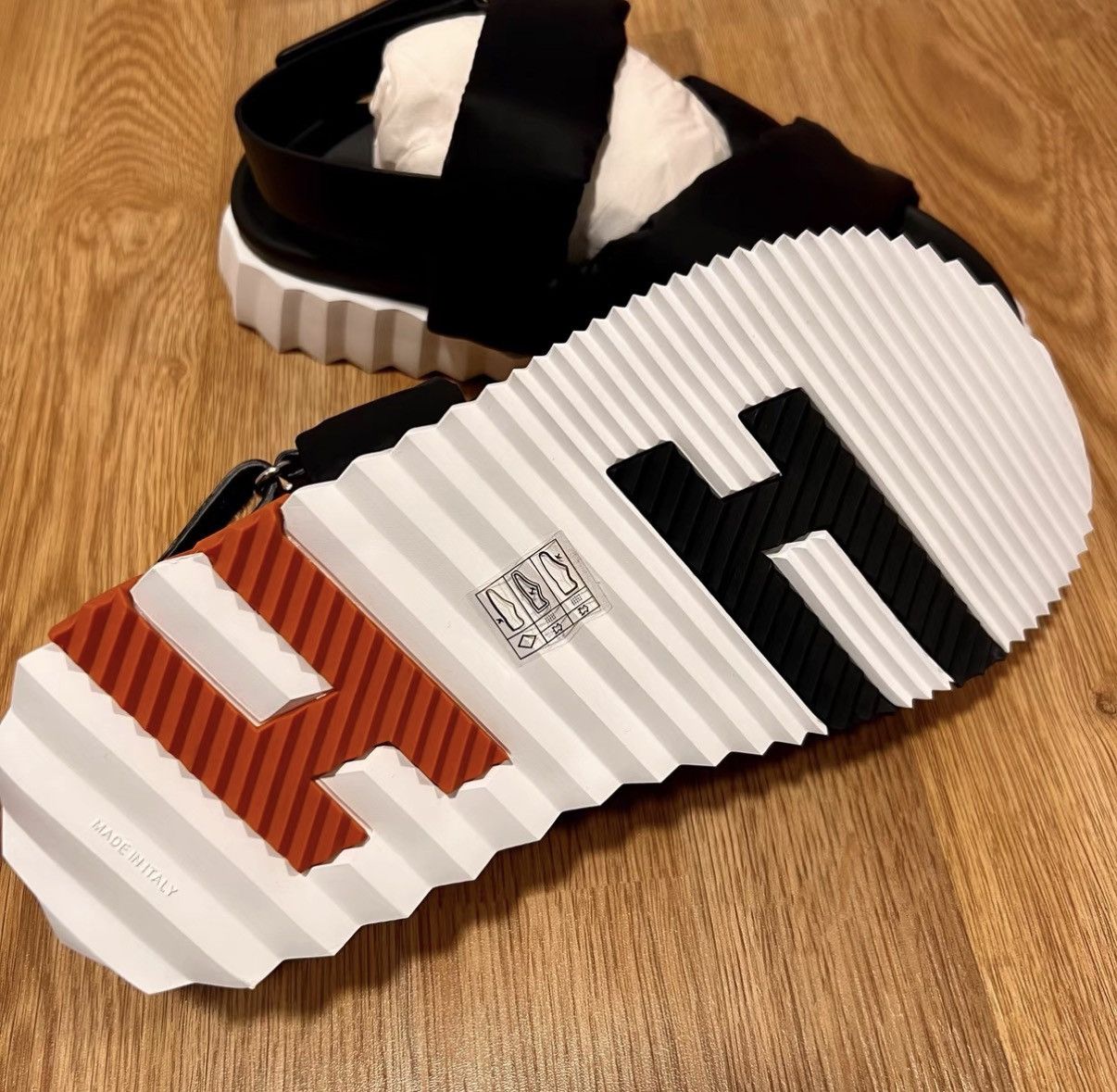 Hermes Hermès 2023 New Arrival Electric Stylish J33 Size US 7 / IT 37 - 3 Thumbnail