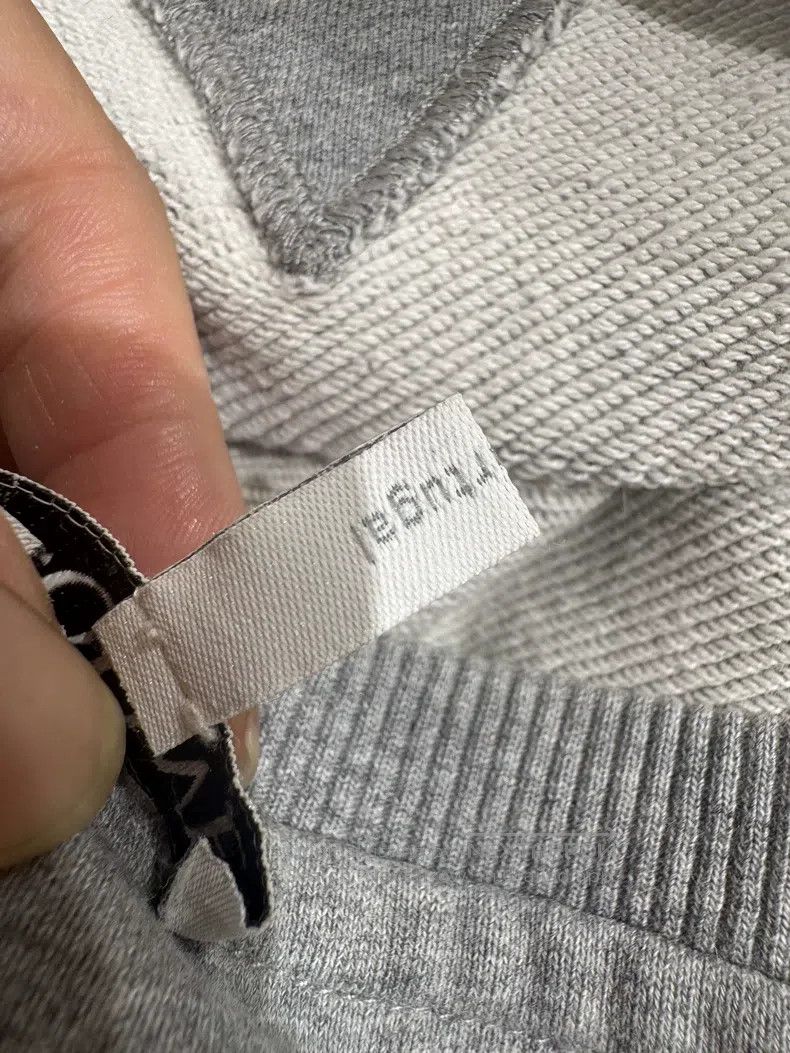 Loewe Loewe Classic Reversible Letter Logo Hoodie for Women Size L / US 10 / IT 46 - 7 Thumbnail