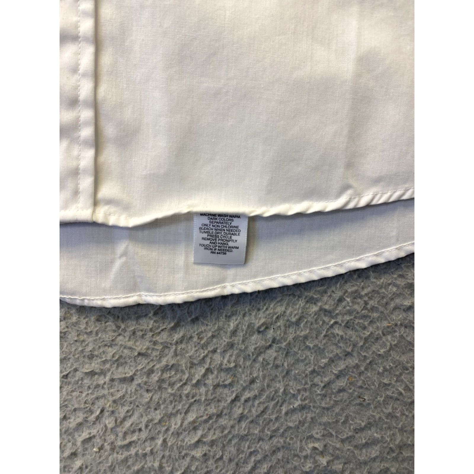 Gant GANT Button-Up Shirt Mens 17 34/35 White Cotton Polyester Button-Down Collared Long Sleeve Business Casual Travel Workwear Regular Vintage No Size US XL / EU 56 / 4 - 4 Thumbnail