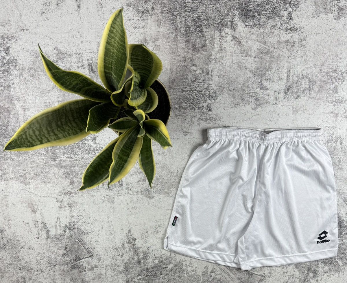 Lotto Sport Vintage LOTTO Sportswear Shorts Men's XL Tan White Tempo Relaxed Fit Basic Size US 36 / EU 52 - 1 Thumbnail