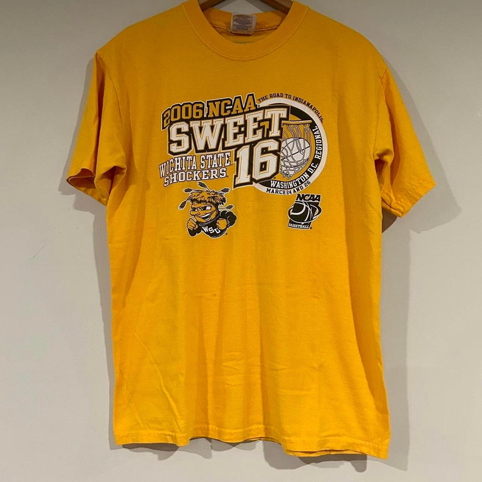 Other 2006 Wichita State Shockers Basketball Sweet 16 Shirt Size US M / EU 48-50 / 2 - 1 Thumbnail