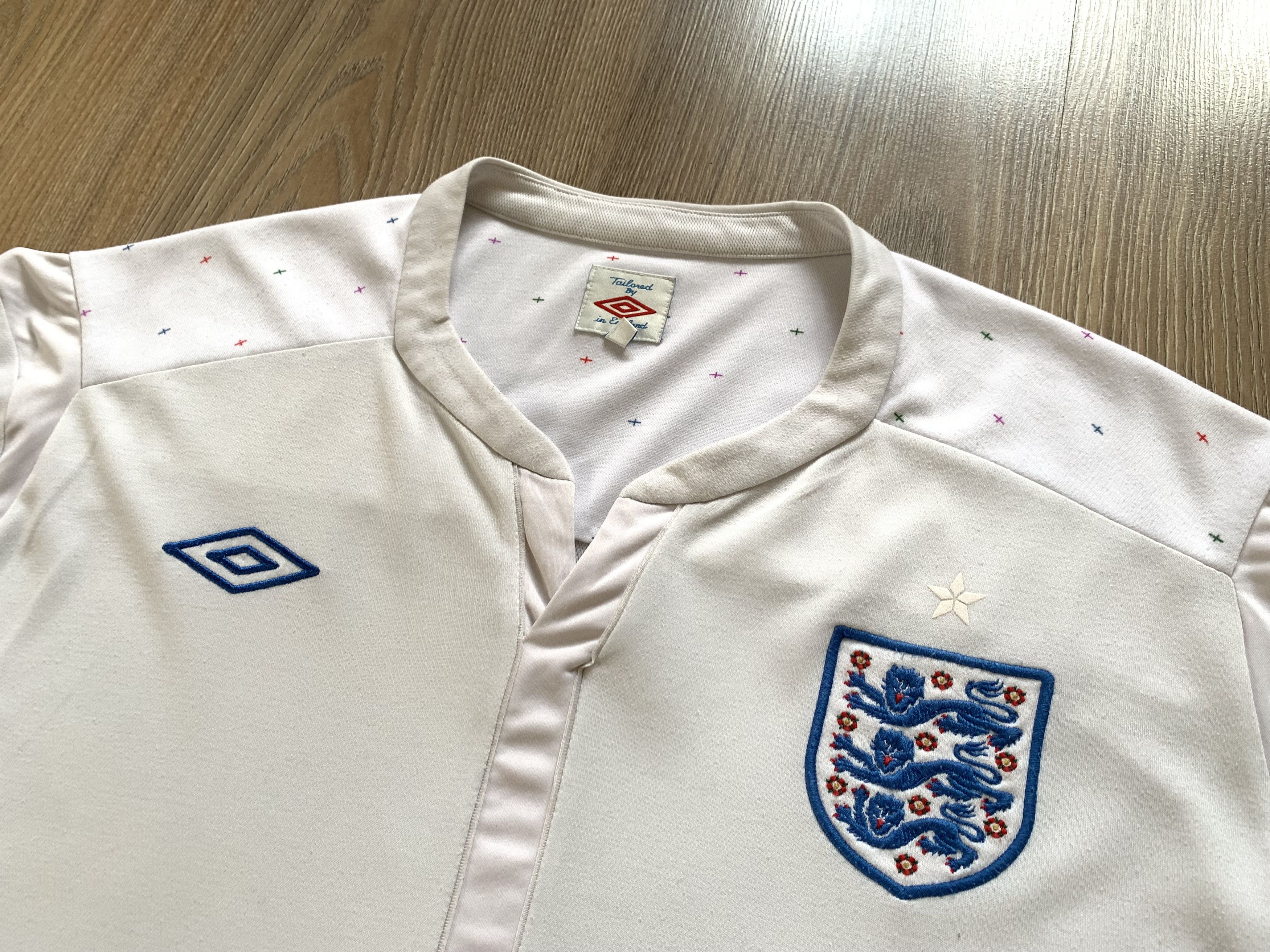 Umbro Umbro England White Training Soccer T Shirt Jersey Size US L / EU 52-54 / 3 - 4 Thumbnail