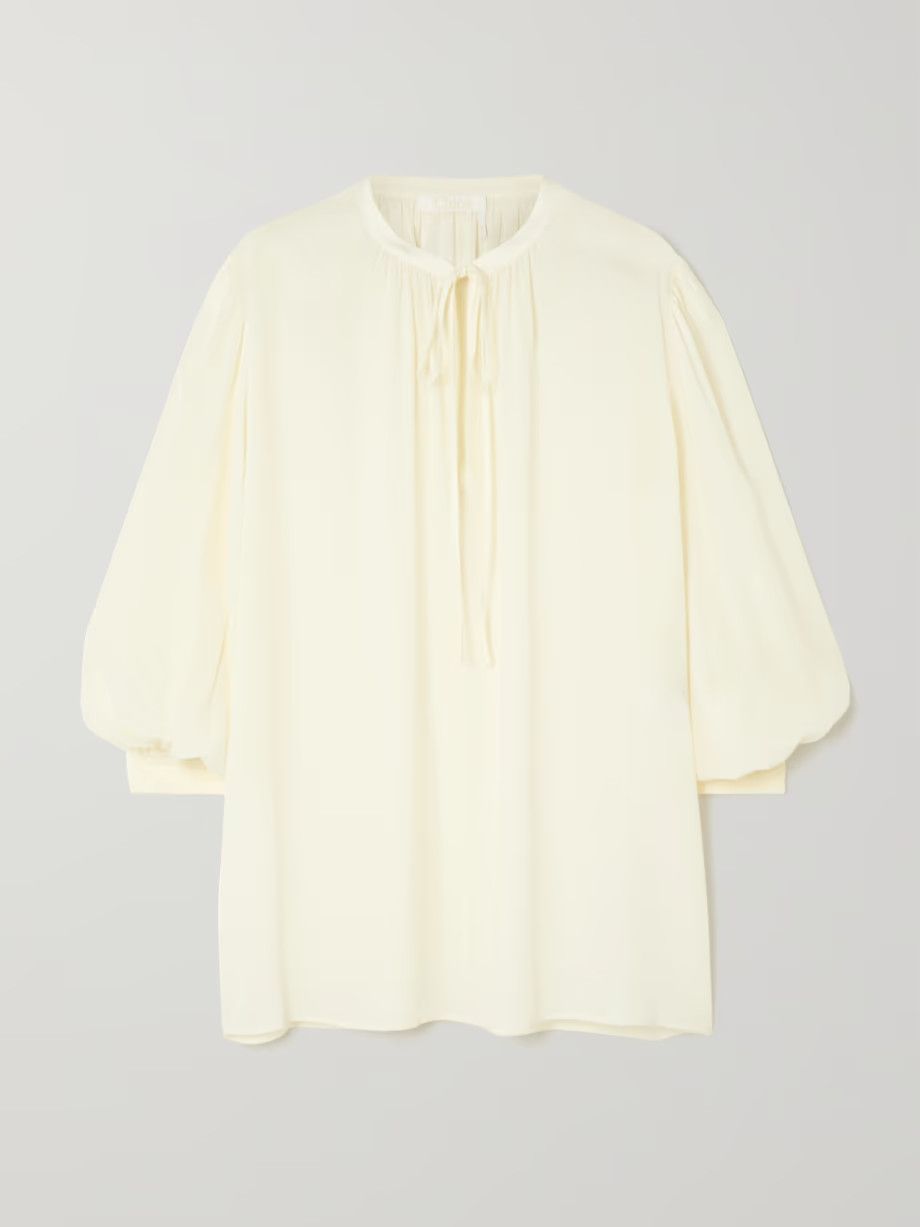 Chloe o1y0825 Silk Shirt in Ivory Size M / US 6-8 / IT 42-44 - 1 Thumbnail