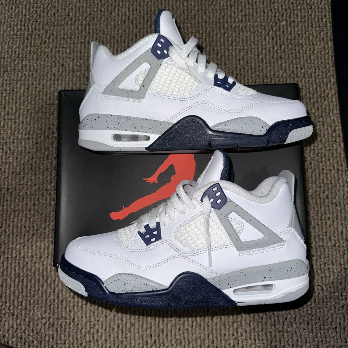 Jordan Brand × Nike Jordan 4 Retro Midnight Navy (GS) Size US 7 / EU 40 - 5 Thumbnail