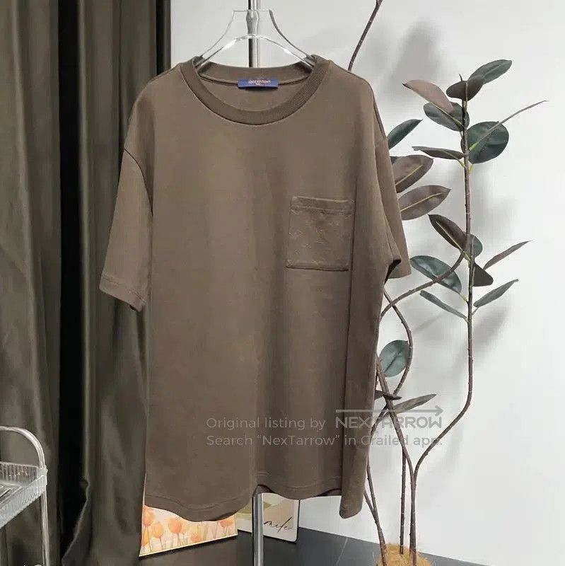 Louis Vuitton Louis Vuitton Khaki Cotton Women's T. Size M / US 6-8 / IT 42-44 - 1 Thumbnail