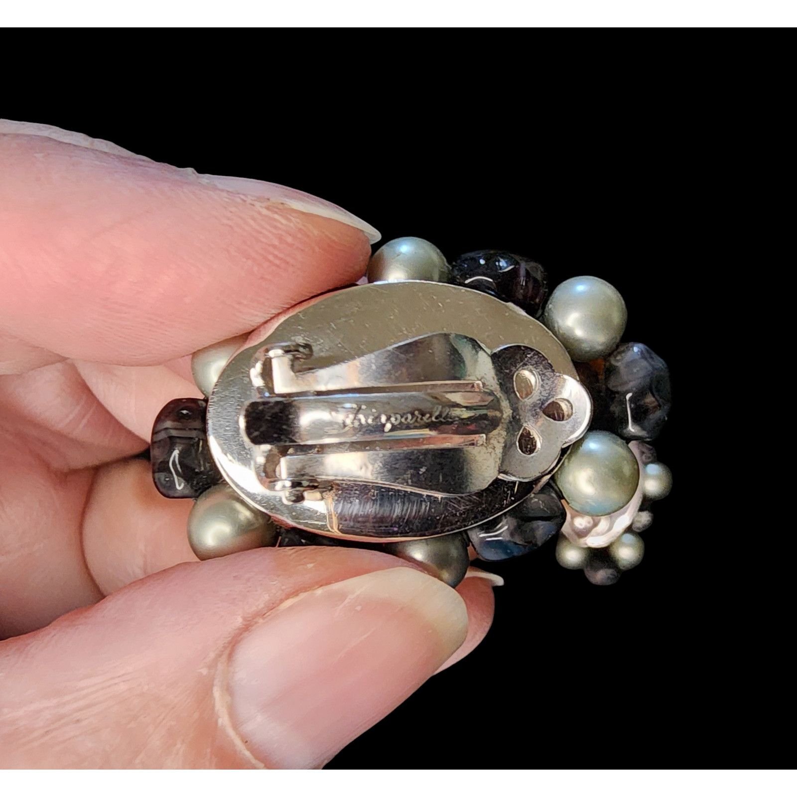Schiaparelli Vintage Schiaparelli Pearl, Onyx. and Amber clip-on earrings Size ONE SIZE - 3 Thumbnail