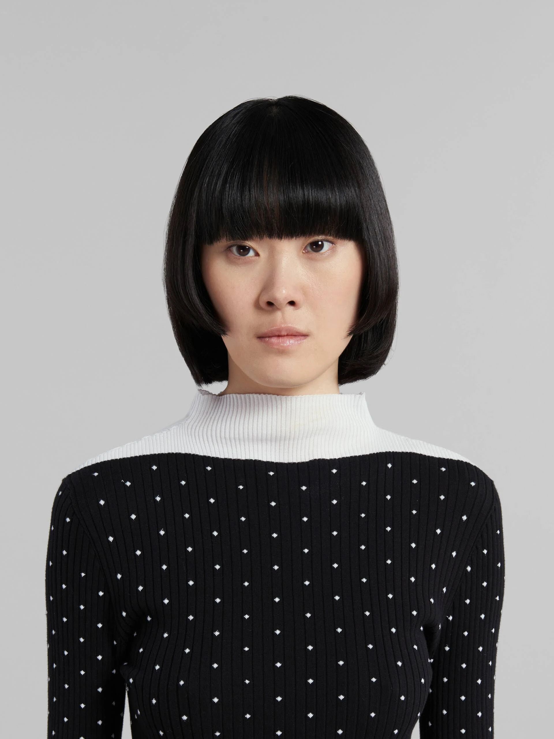 Marni o1w1db10824 Hi-neck Polka Dot Sweater in White Black Size L / US 10 / IT 46 - 2 Thumbnail