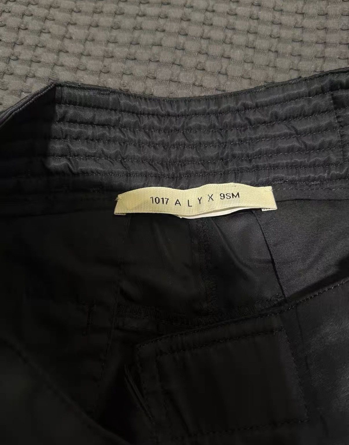 1017 ALYX 9SM 1017 ALYX 9SM nylon shorts Size US 33 - 2 Thumbnail