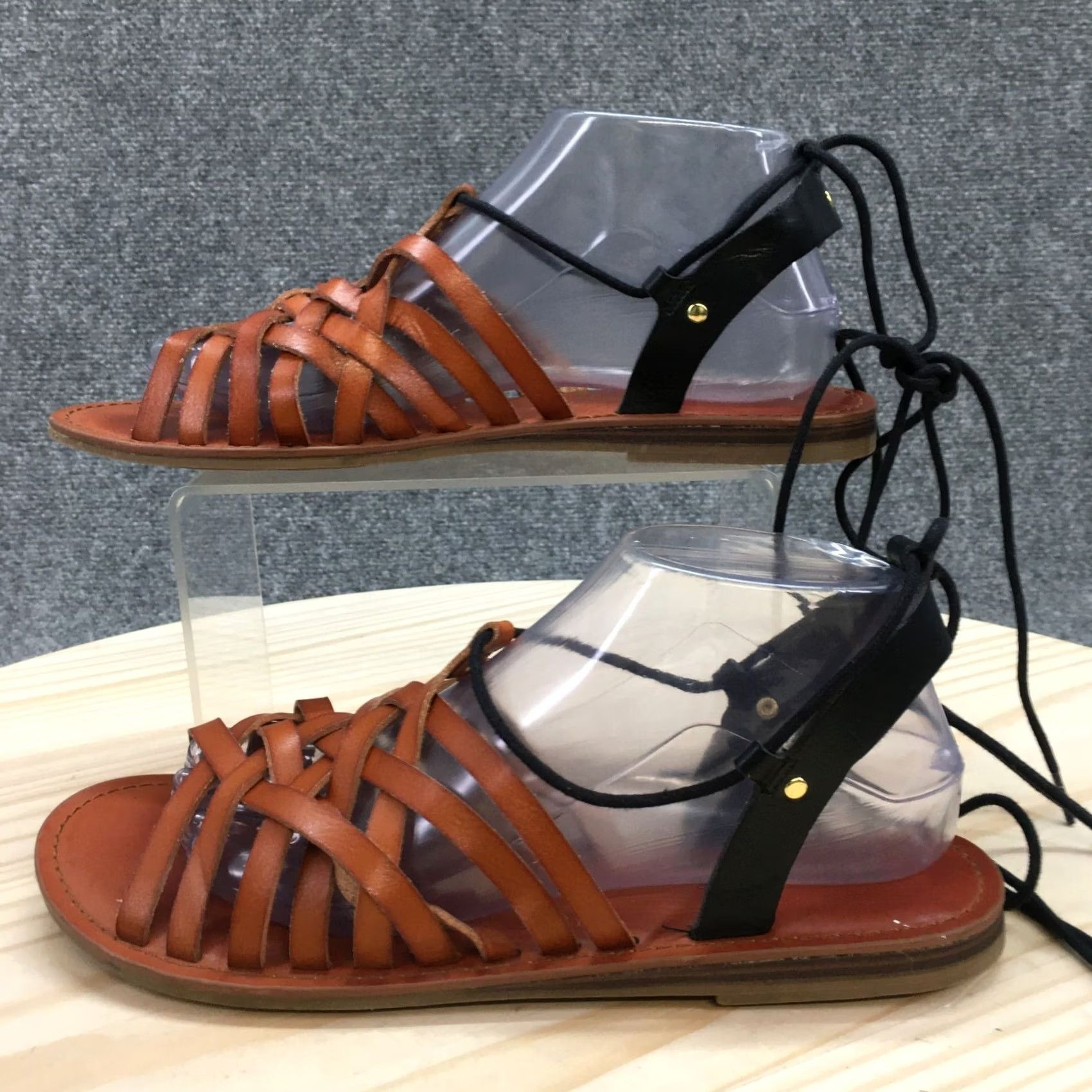 Vintage American Eagle Sandals Womens 9 Gladiator Black Leather Hook & Loop Casual Size US 9 / IT 39 - 2 Thumbnail