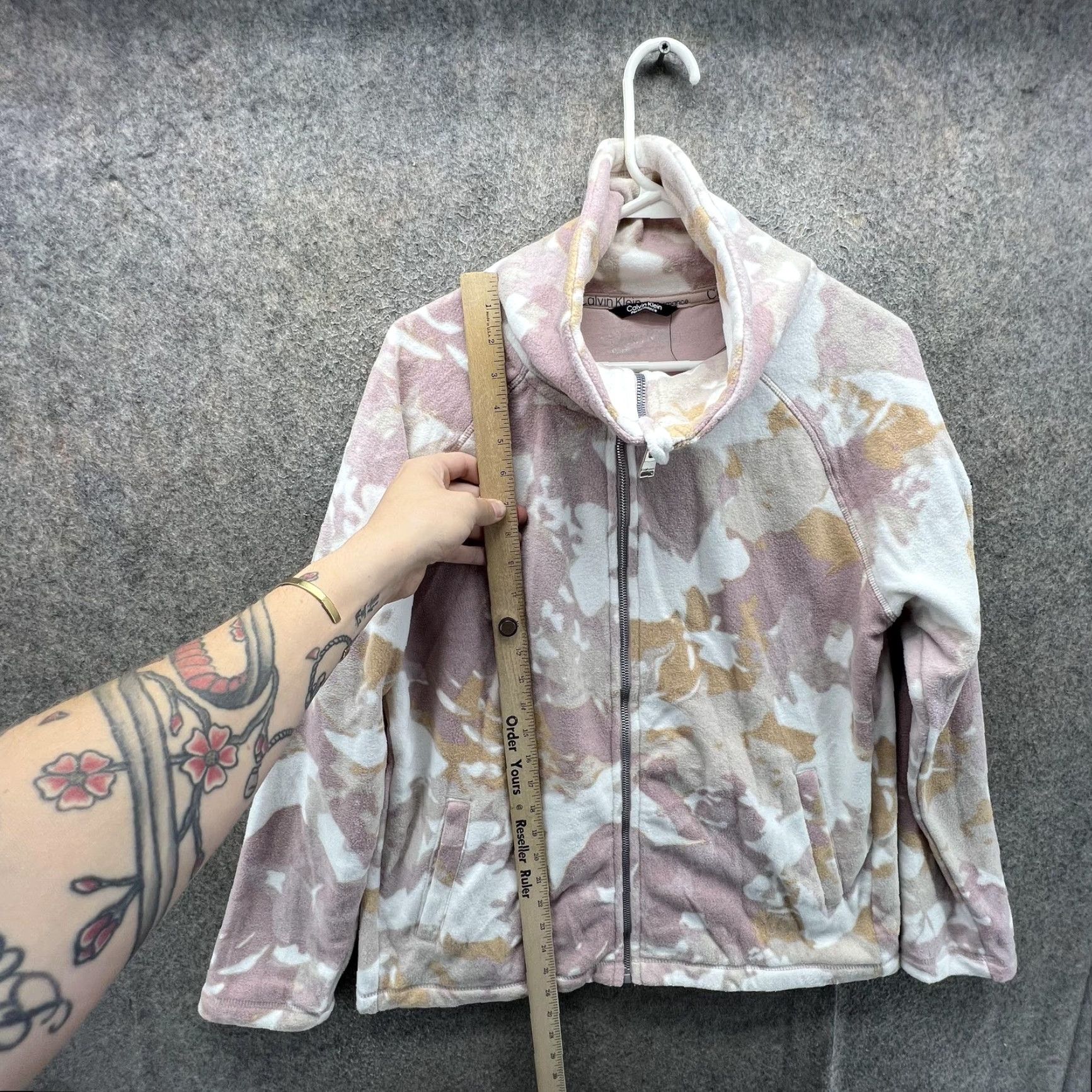 Calvin Klein Calvin Klein Performance Jacket Women L Pink Camo Full Zip Lightweight Jacket Size L / US 10 / IT 46 - 3 Thumbnail