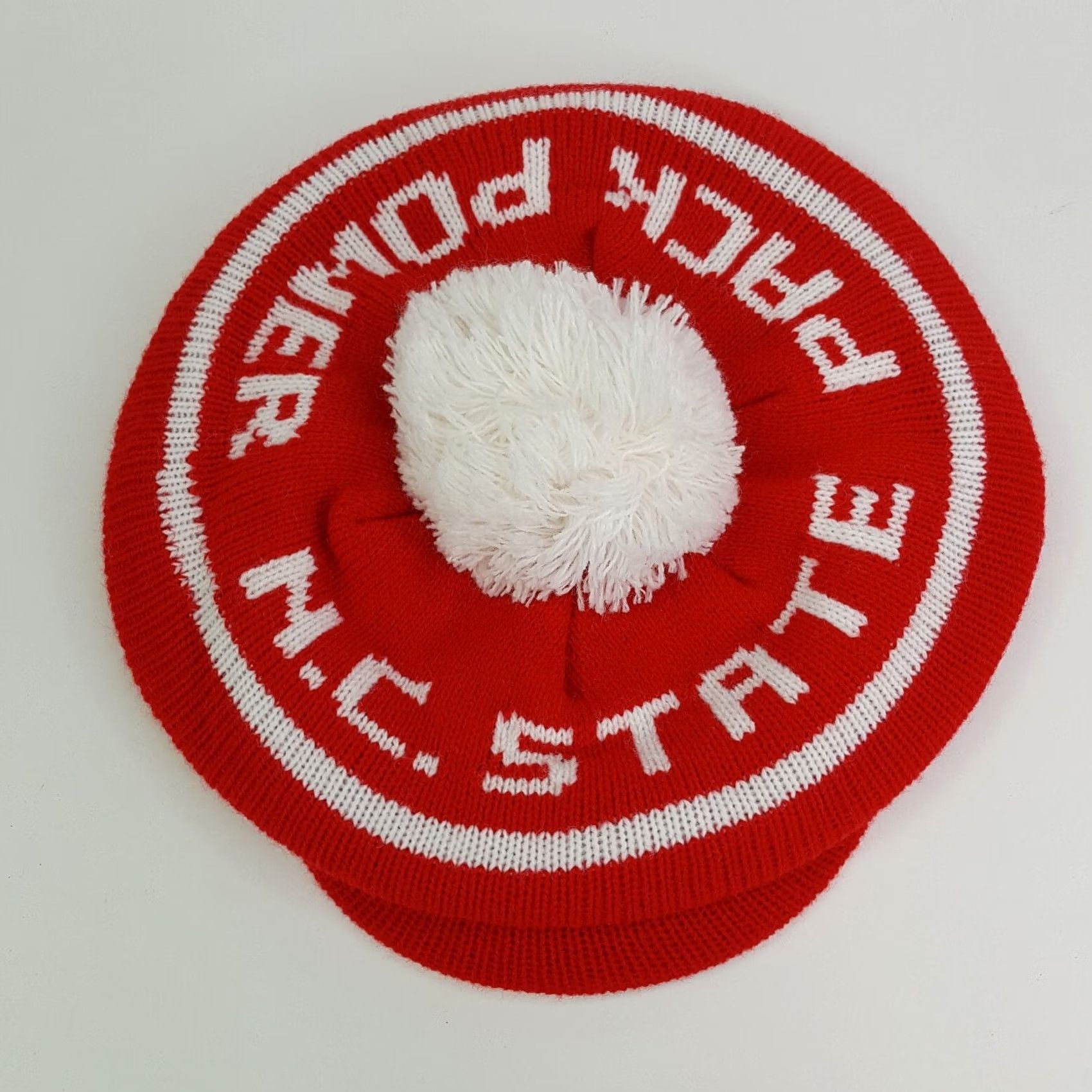 Vintage VINTAGE NC State Wolf Pack Knit Beanie Cabby Newsboy Gatsby Winter Hat College Hat Mens Red 80s USA University Sports Cabby Newsboy Cap Ice, Inc Size ONE SIZE - 4 Thumbnail
