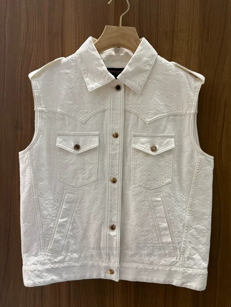 Louis Vuitton Louis Vuitton Nautical White Stampede Cowboy Vest Size XS / US 0-2 / IT 36-38 - 1 Thumbnail