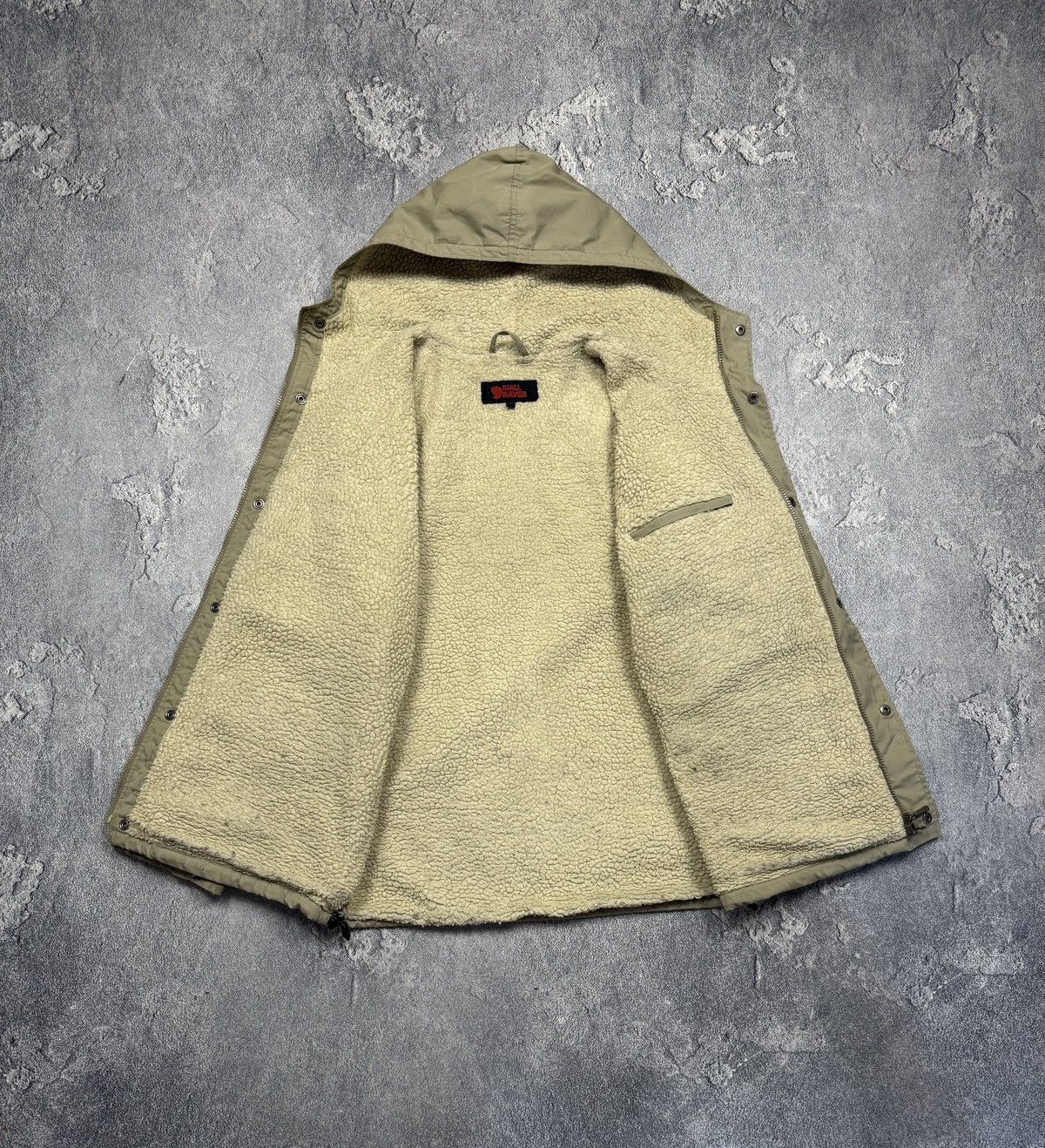 Fjallraven Fjallraven Fjällräven g-1000 greenland jacket size L Size US L / EU 52-54 / 3 - 12 Thumbnail