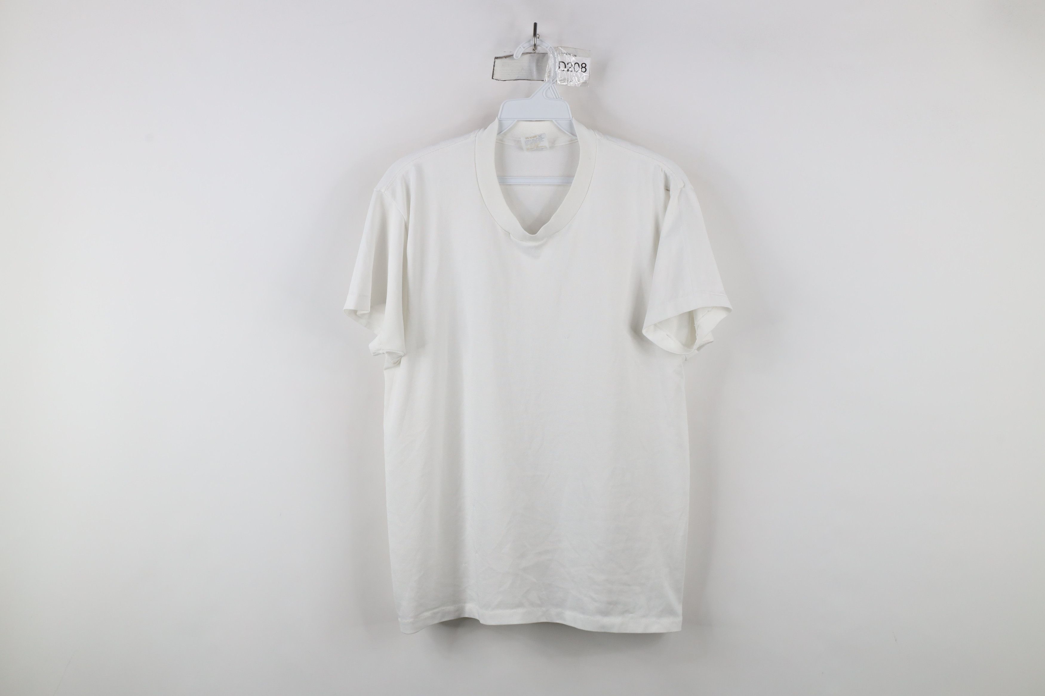 Vintage Vintage 70s Streetwear Blank Short Sleeve T-Shirt White USA Size US L / EU 52-54 / 3 - 1 Thumbnail