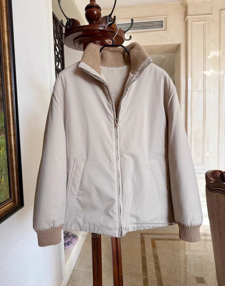 Loro Piana Loro Piana The woman wears a two-sided beige wool/fur coat Size S / US 4 / IT 40 - 5 Thumbnail