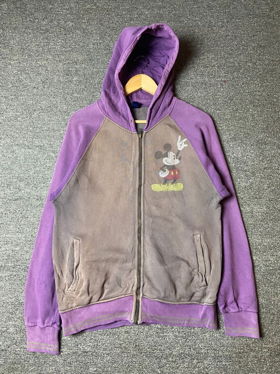 Disney Disney Brand Mickey Mouse Backprint Zip Up Hoodie (178) Size US S / EU 44-46 / 1 - 1 Thumbnail