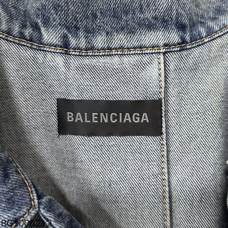 Balenciaga Balenciaga Deconstructed oversized lapel, single-breasted, Size US S / EU 44-46 / 1 - 4 Thumbnail
