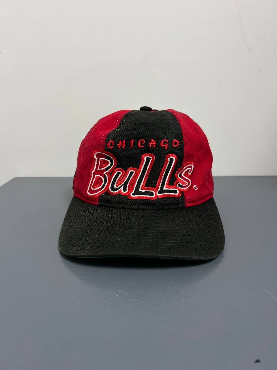 Other Vintage 90s Chicago Bulls Starter Snapback Baseball Cap Big Size ONE SIZE - 1 Thumbnail