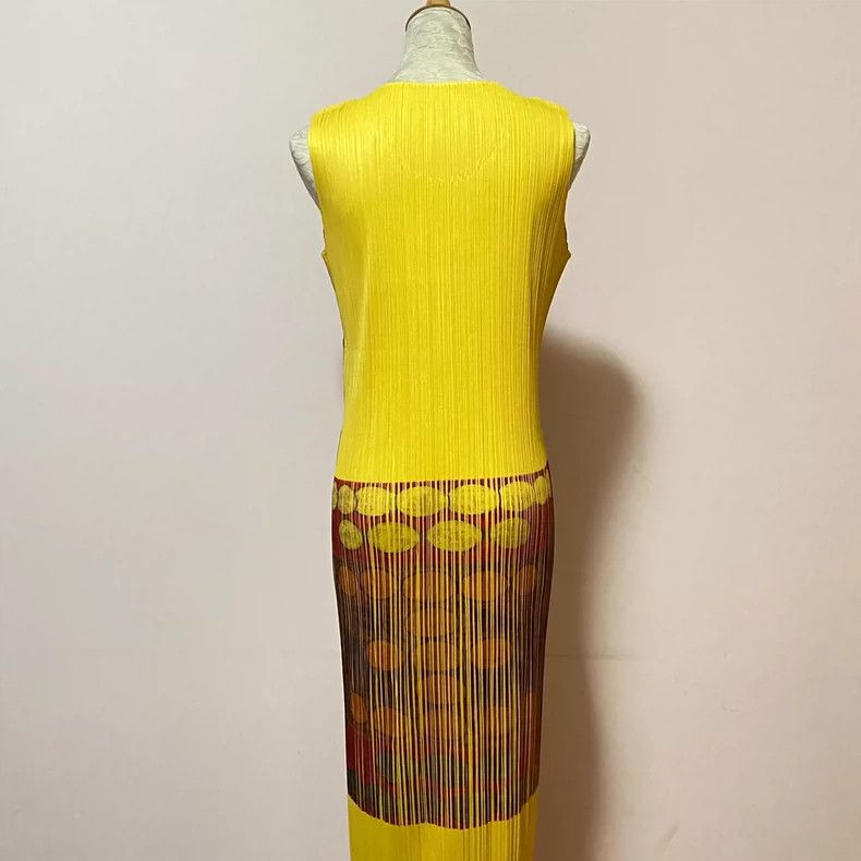 Issey Miyake Issey Miyake Folk painting pleated skirt Size L / US 10 / IT 46 - 4 Thumbnail