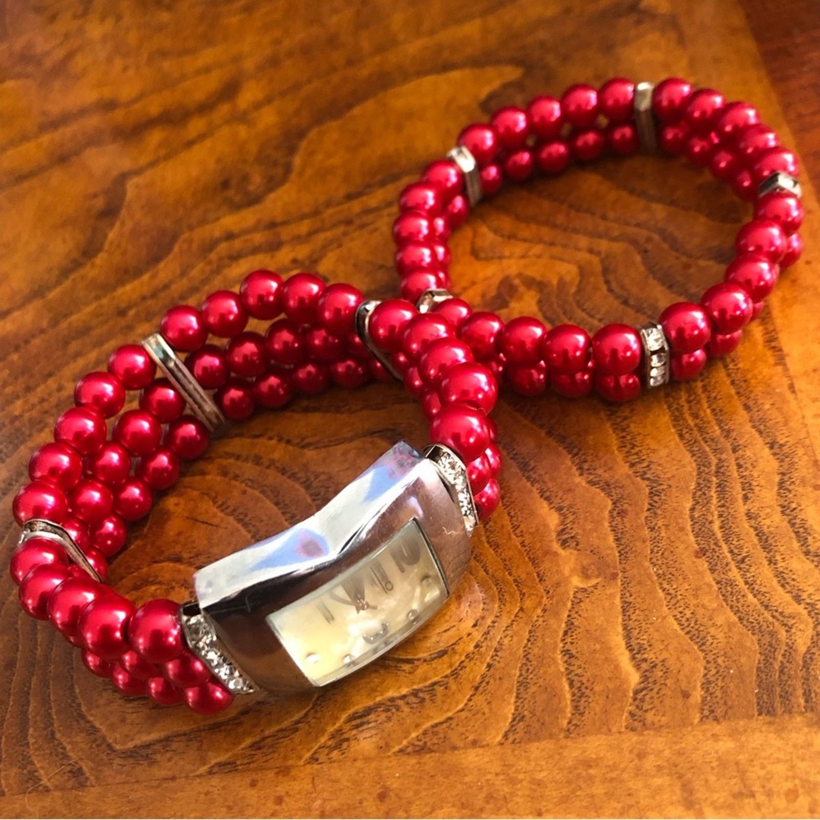 Jewelry Figaro Couture red Pearl watch and bracelet set in box Size ONE SIZE - 5 Thumbnail