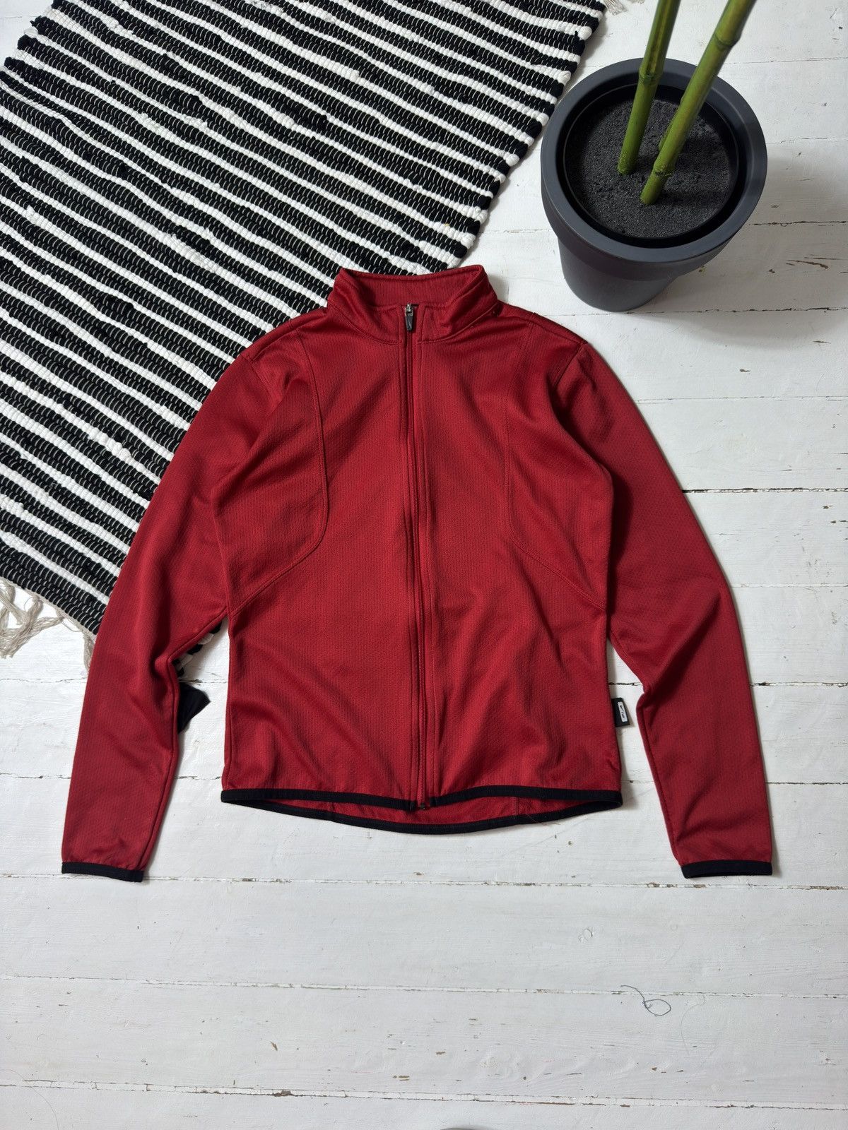 Nike × Vintage VINTAGE NIKE THERMA FIT 2000s ZIP UP LONG SLEEVE Size S / US 4 / IT 40 - 1 Thumbnail