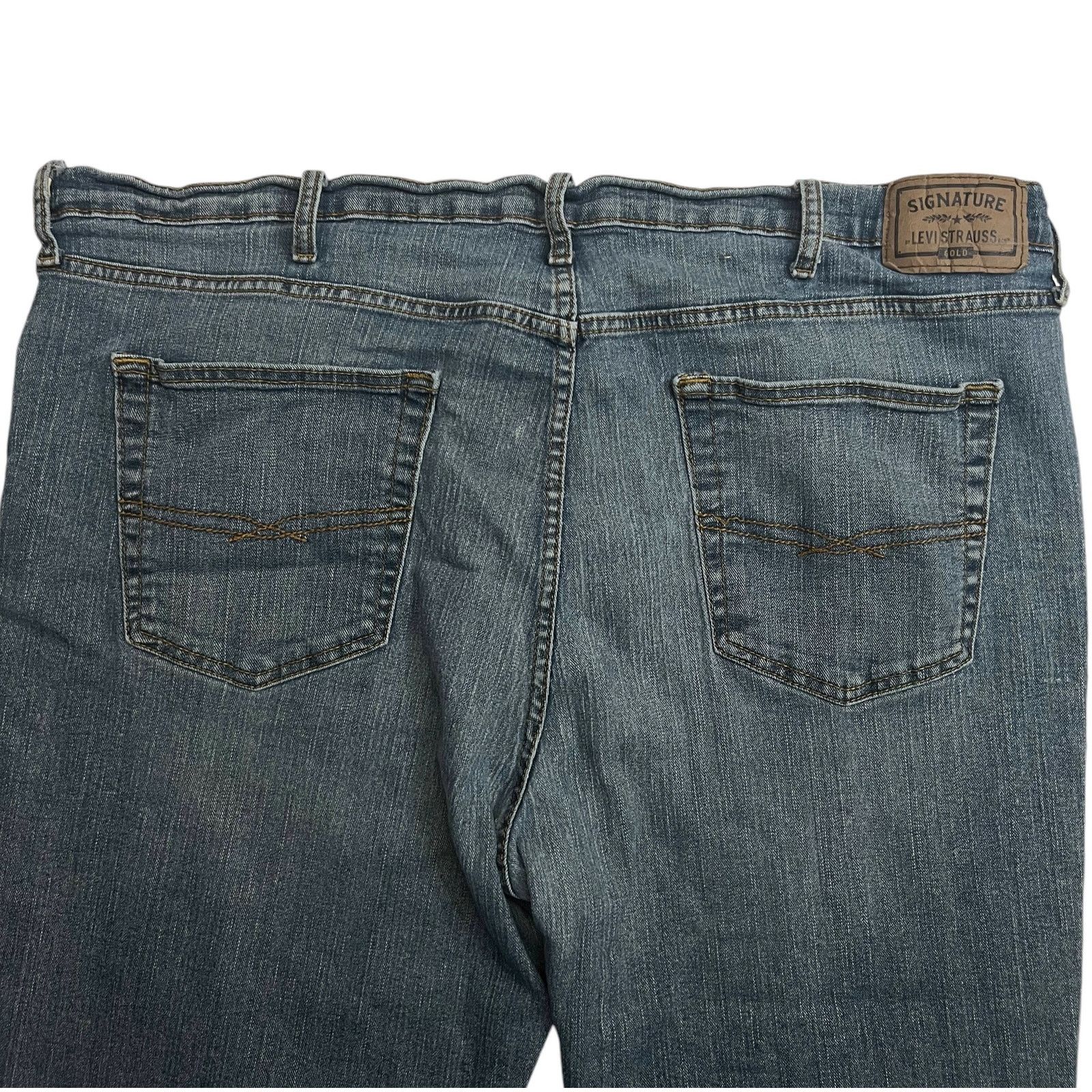Levi's Signature Levi Strauss Men’s Athletic Fit Jeans 44x30 Blue Size US 44 / EU 60 - 4 Thumbnail