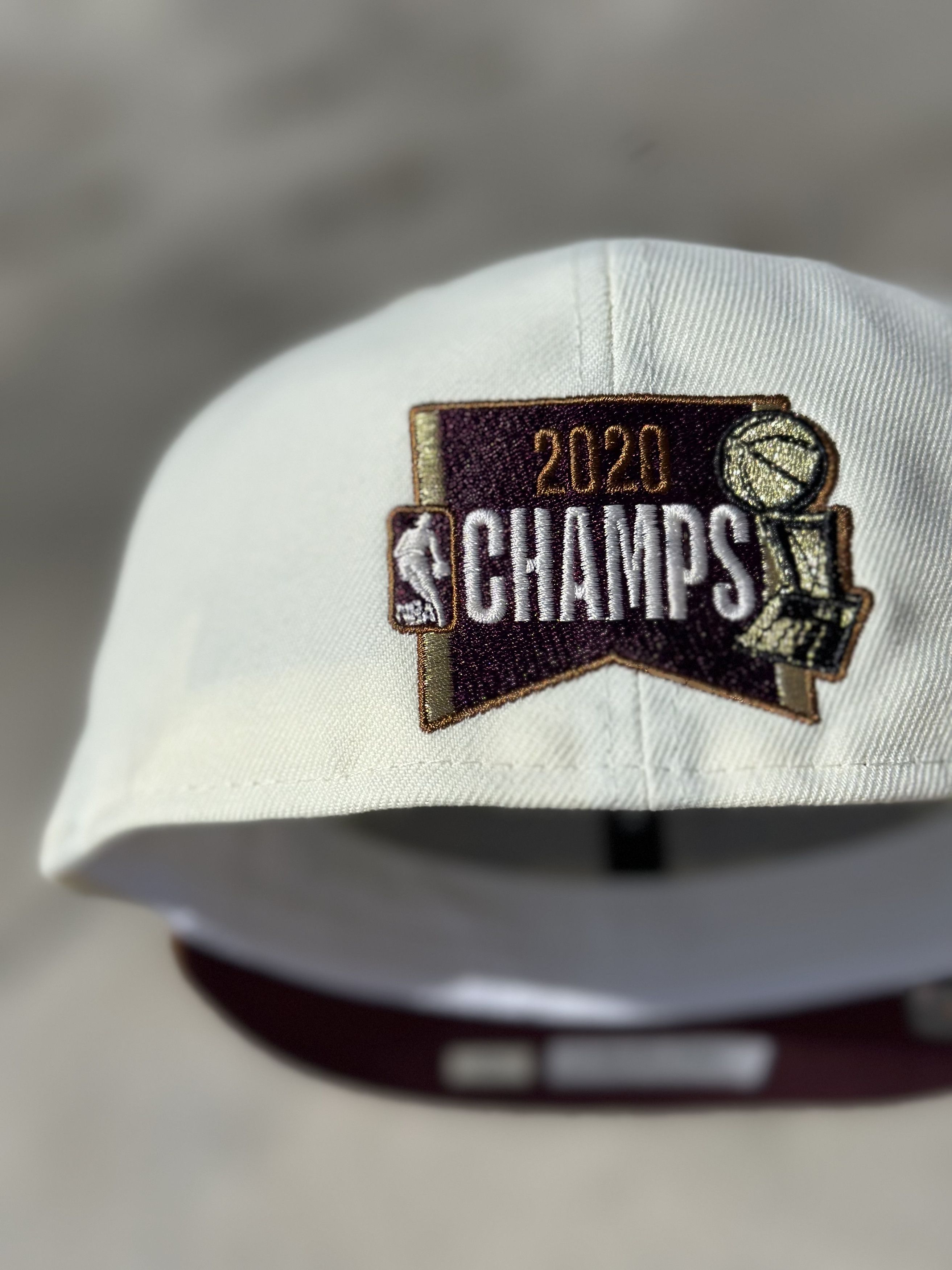 Hat Club 7 1/2 LA Lakers 60th Anniversary Patch Size ONE SIZE - 3 Thumbnail