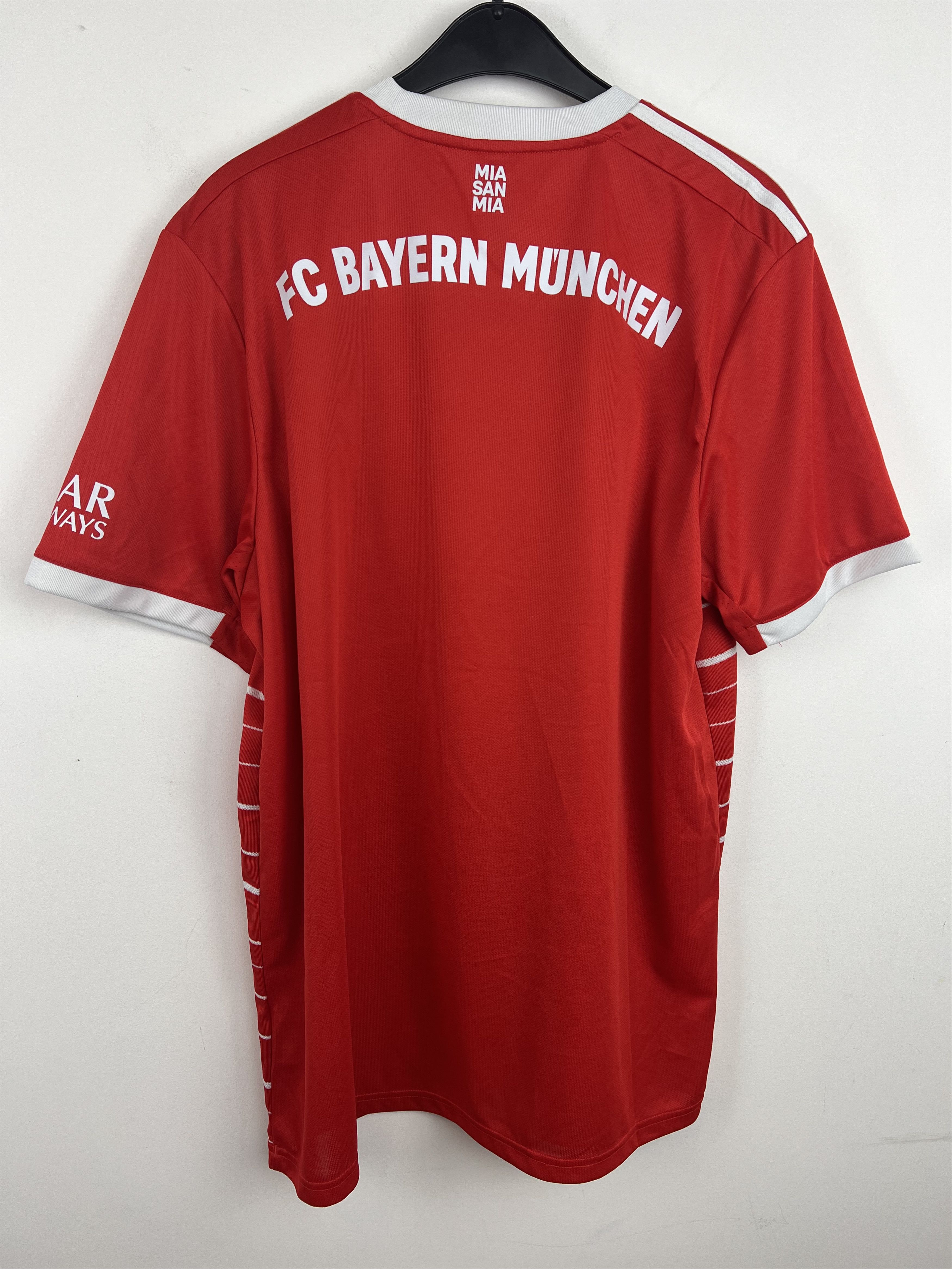 Adidas 2022-2023 FC BAYERN MUNCHEN HOME FOOTBALL Kit SHIRT JERSEY Size US XL / EU 56 / 4 - 13 Thumbnail