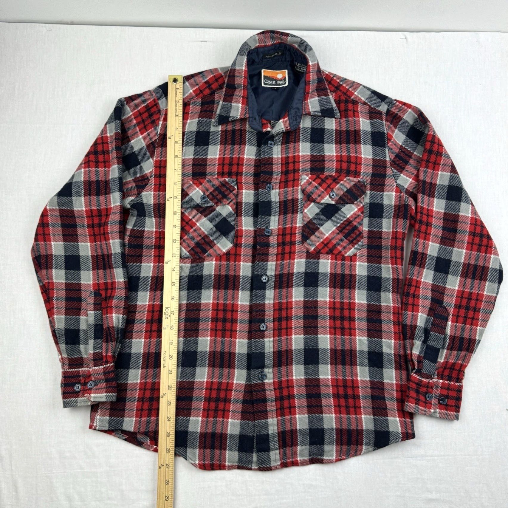 Vintage VINTAGE Ozark Trail Flannel Button-Up Shirt Adults M Red Plaid 90s Mens Size US M / EU 48-50 / 2 - 6 Thumbnail
