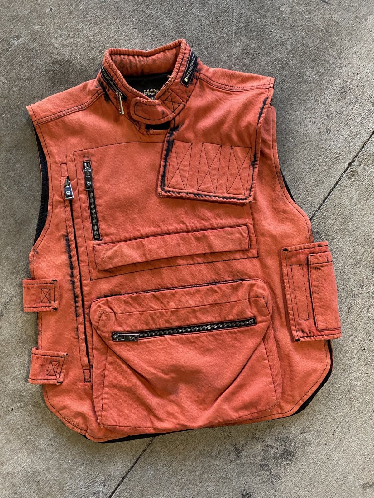 MCM MCM Japanese Vest - VERY RARE Size US M / EU 48-50 / 2 - 1 Thumbnail