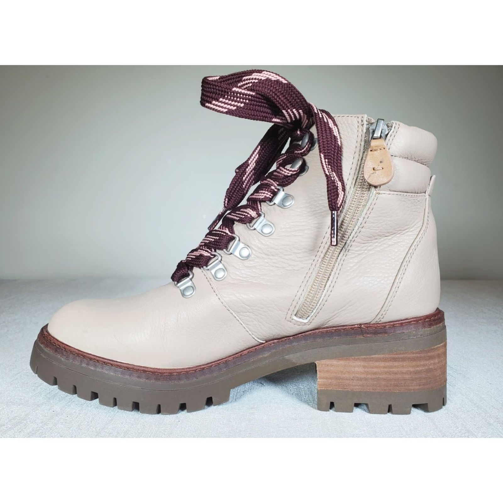 Kenneth Cole Gentle Souls Kenneth Cole BRENNA 2.1 Lace-Up Lug Sole Leather Boots Women US 8.5 Size US 9 / IT 39 - 3 Thumbnail