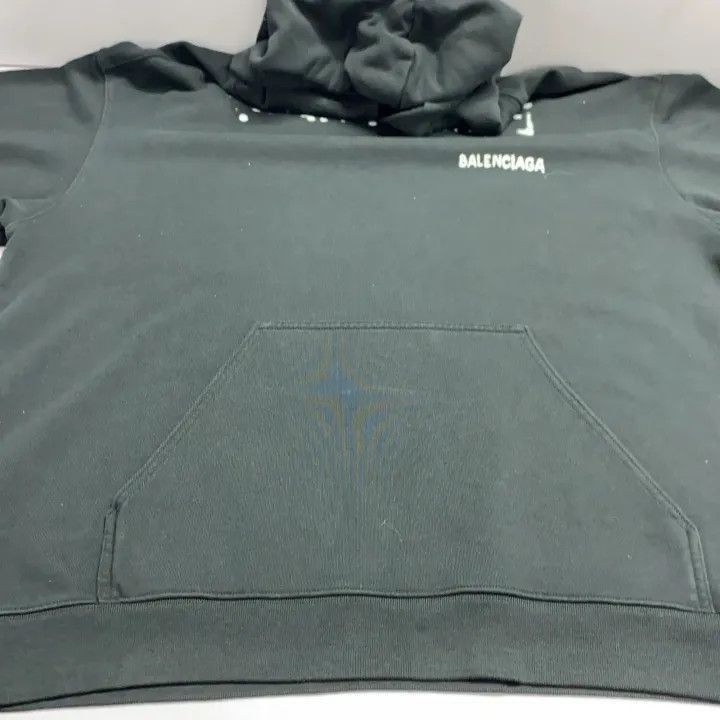 Balenciaga Balenciaga Black Logo Print Pullover Hoodie 0079-2507 Size US M / EU 48-50 / 2 - 9 Thumbnail