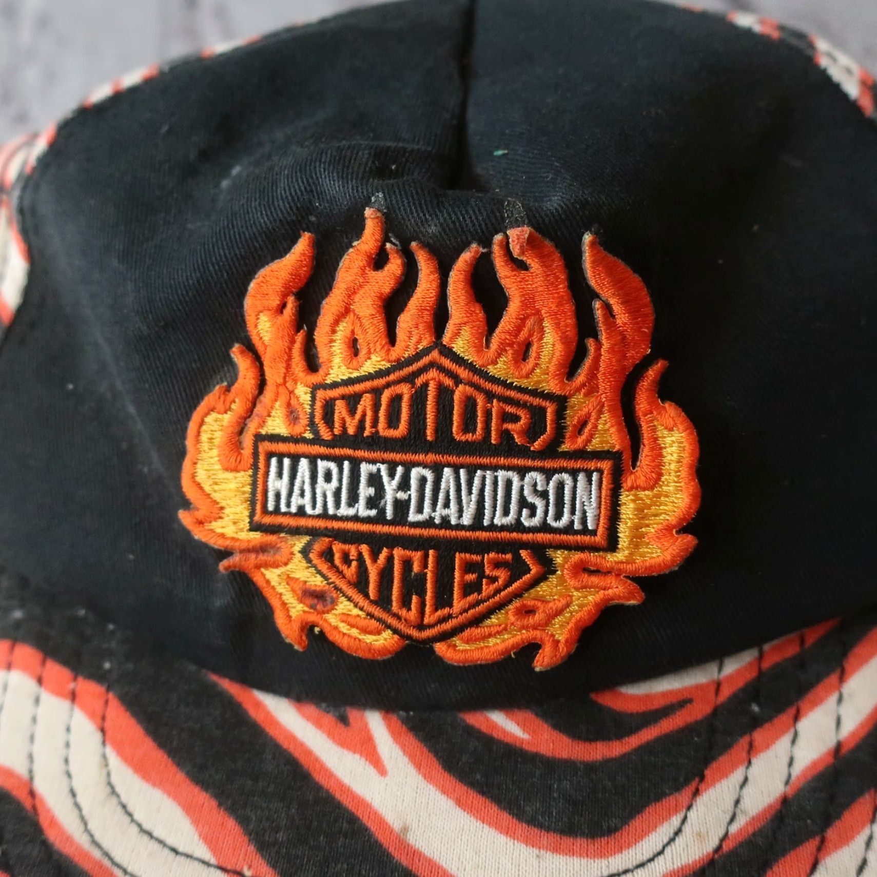 Harley Davidson VINTAGE Harley-Davidson Stripe Snapback Hat Cap Adjustable Men Black / Orange Striped USA 80s Hat Mens Size ONE SIZE - 2 Thumbnail