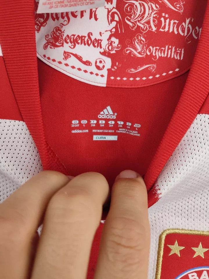 Adidas FC Bayern Munich FOOTBALL SHIRT SOCCER JERSE Home 10/11 Size US L / EU 52-54 / 3 - 13 Thumbnail