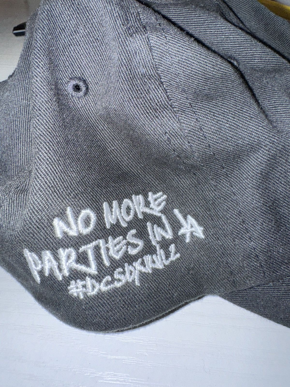 Kanye West × Other Kanye West Exclusive No More Parties In LA Hat Size ONE SIZE - 5 Thumbnail