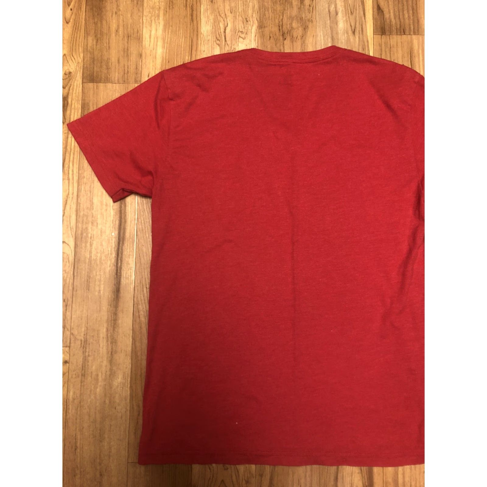 Vintage DC Red V-Neck Shirt M Men Short Sleeve Logo DC Sports T-Shirt Red Mens V-Neck Shirt M Size US M / EU 48-50 / 2 - 6 Thumbnail