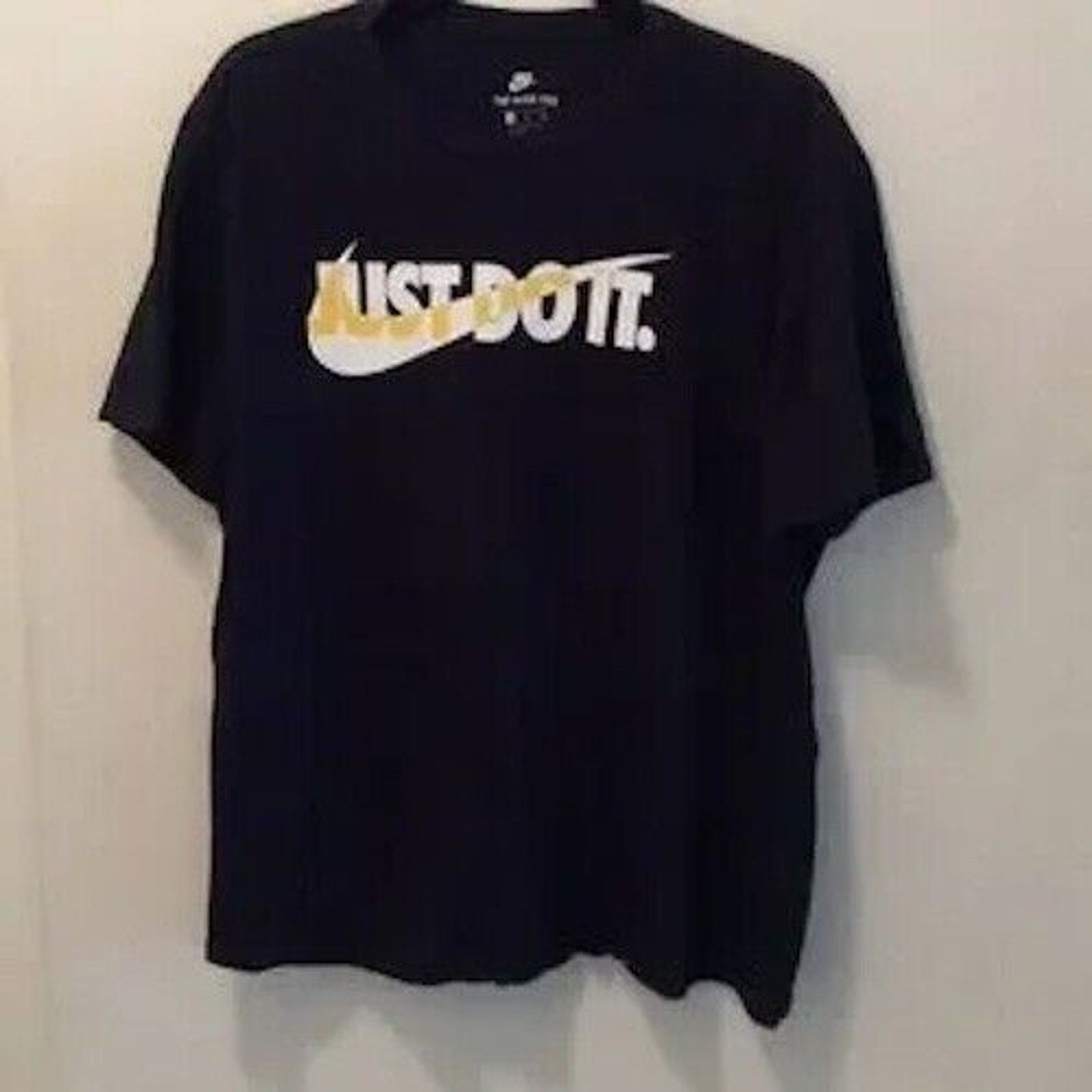 Nike Nike Men’s Tee Shirt Navy Sz XL Size US XL / EU 56 / 4 - 2 Thumbnail