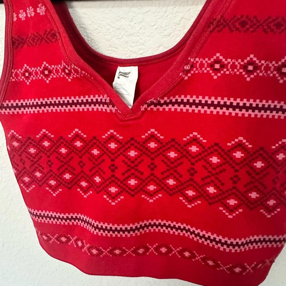 Fabletics Fabletics Cloud V-Neck Crop Tank Nordic Fairisle Red Large Size L / US 10 / IT 46 - 5 Thumbnail